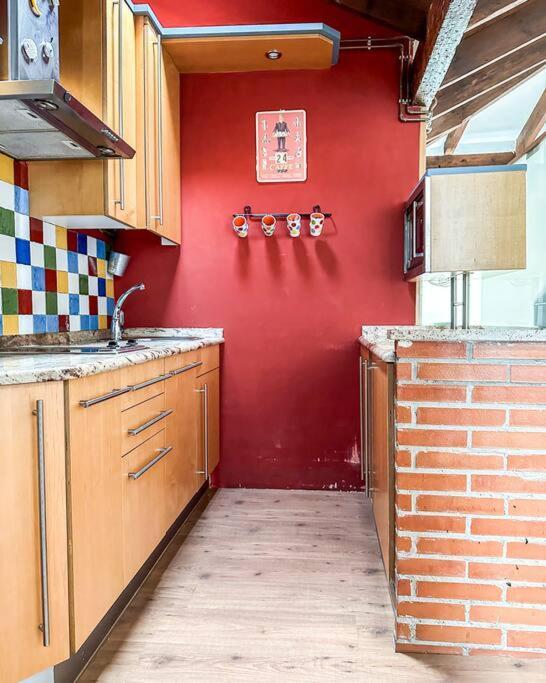 Апартаменты Acogedor Loft Con Vistas A La Ciudad Сантандер Экстерьер фото